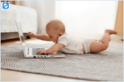 Qual a melhor época para comprar roupas de bebê em promoção