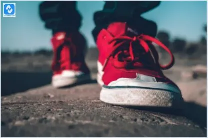 Como usar tênis vermelho masculino