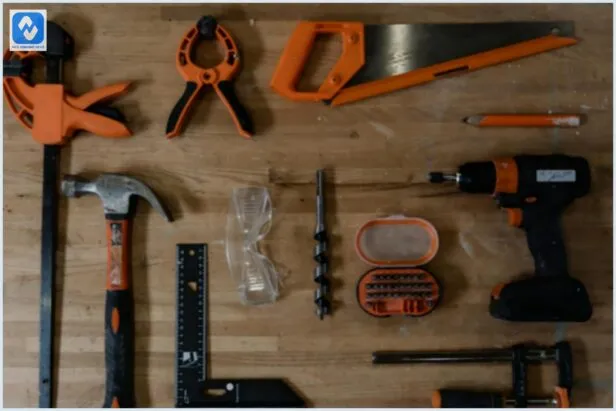 Como organizar ferramentas manuais em espaços pequenos