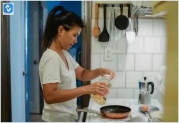 Descartando o óleo de cozinha de forma correta e sustentável Descartando o óleo de cozinha de forma correta e sustentável
